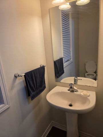 For Lease - 608 Langholm Street, Milton, Ontario - Photo 4