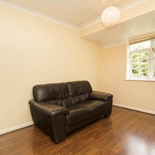 Goosander Court, Raven Close, Colindale, NW9 - Photo 1
