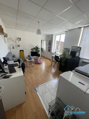 Location Appartement 2 pièces 38m² ROUBAIX 59100 - Photo 5