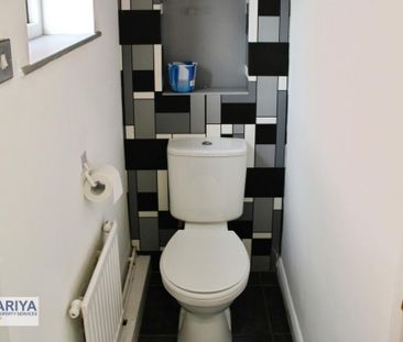 2 bedroom semi-detached house to rent - Photo 5