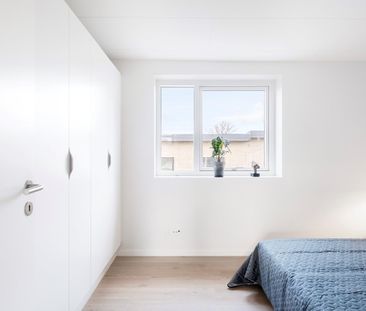 MODERNE OG FLOT 4-VÆRELSES RÆKKEHUS PÅ ENGBODALEN - Foto 2