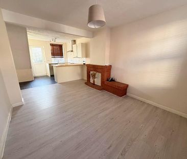 1 bedroom terraced house to rent - Photo 2