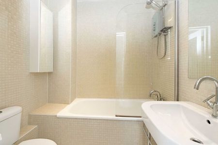 Chesterton Road, North Kensington, W10, London - Photo 4