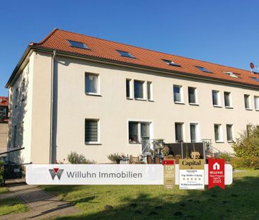 Süße 2-Raum-DG-Wohnung mit separater Küche (inkl. EBK) und Tageslic... - Photo 3