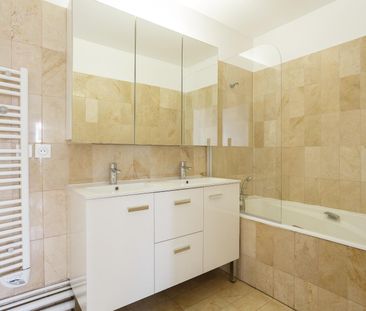 location Appartement T2 DE 55m² À PARIS - Photo 5
