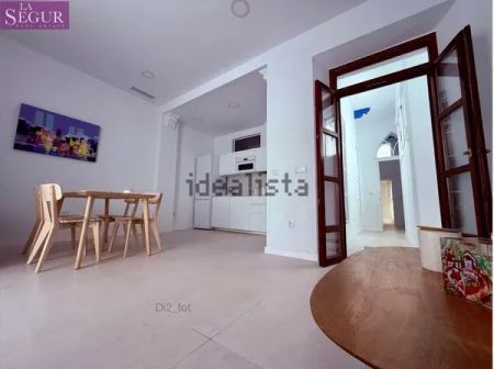 Alquiler de piso en Centro Ciudad - Photo 3