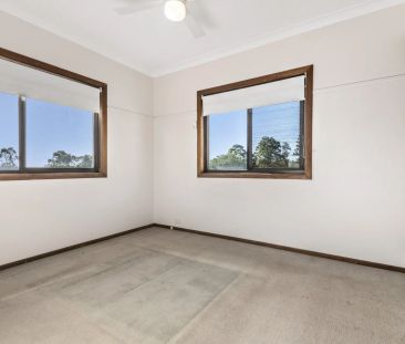 40 Wyndham Street, Greta. - Photo 2