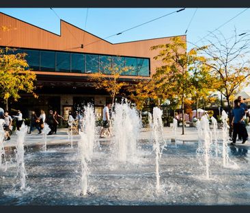 STUNNING 2 BEDROOM APARTMENT WITHIN 'THE CLIFTON' @ ED.SQUARE - Photo 2