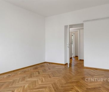 Pronájem bytu 3+1 82 m2 - Photo 1
