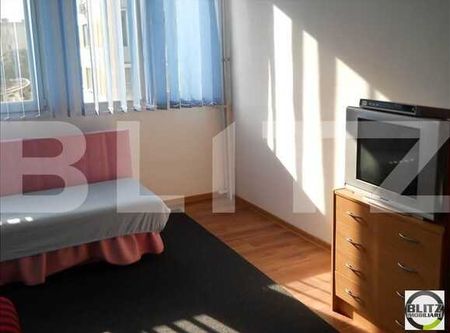 Apartament in zona Pietei Mihai Viteazu! - Photo 2