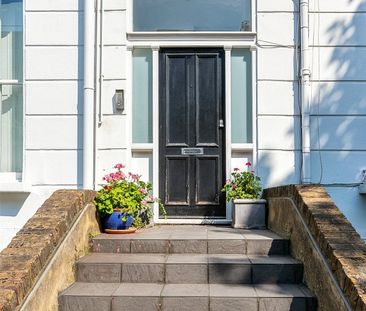 Belsize Road, South Hampstead, London, NW6 - Photo 2