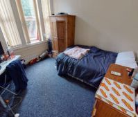 5 Flat 1 Headingley Avenue, Leeds, LS6 3EP - Photo 4