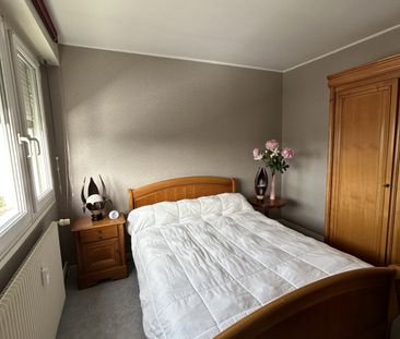 Location Appartement 2 pièces 53m² LE CREUSOT 71200 - Photo 2