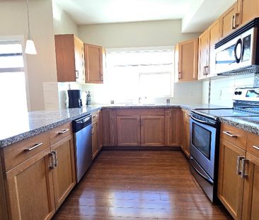 Copper Sky FURNISHED 2 bd, 2 bath condo - Photo 3