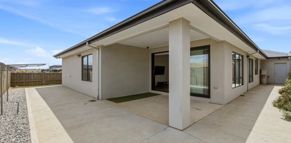 THIS PROPERTY FEATURES: - Photo 2