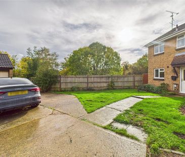 2 bedroom semi-detached house to rent - Photo 3