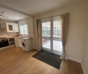 7 Railway Cottages, Bridge Road, Helens Bay, BT19 1TE - Photo 6