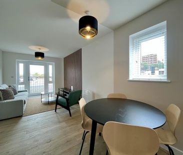 2 bedroom apartment to rent - Photo 2