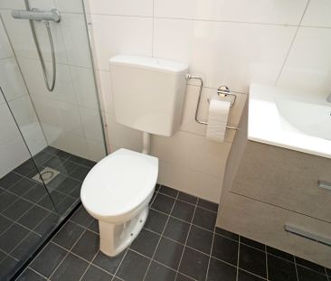 Te huur: Appartement Catharina van Rennesstraat in Den Haag - Photo 6