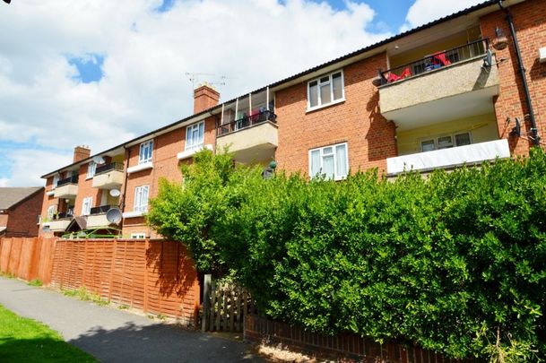 Churchill Road, Langley, Berkshire,SL3 - Photo 1