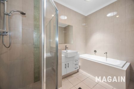 Partly Furnished Modern homette in great spot - Photo 2