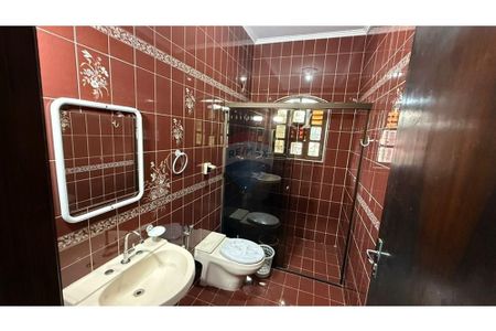 "Casa para locação com Quintal e Suíte em Localização Privilegiada" - Photo 5