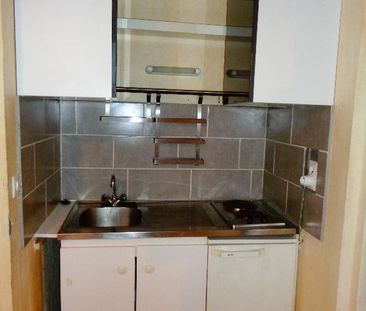 Location Appartement 1 pièce 26m² LILLE 59000 - Photo 1