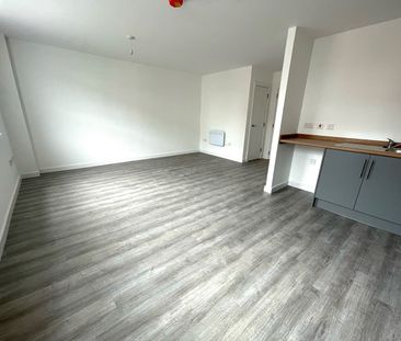 Michael Paul House, Taunton - Photo 2