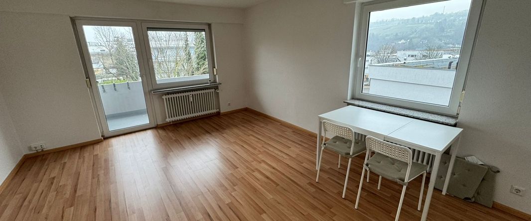 Frisch renoviertes WG Zimmer zu vermieten - Photo 1