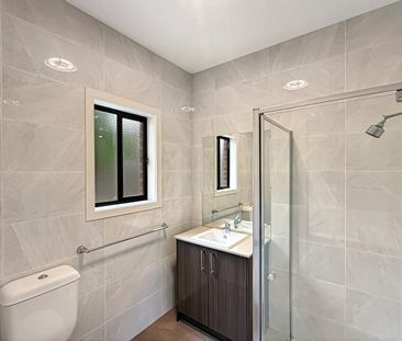 🏡 4-Bedroom house in Wollert - Photo 6