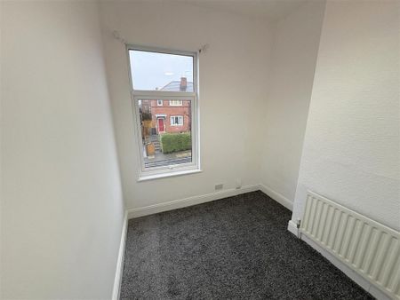 3 bedroom terraced house to rent - Photo 4