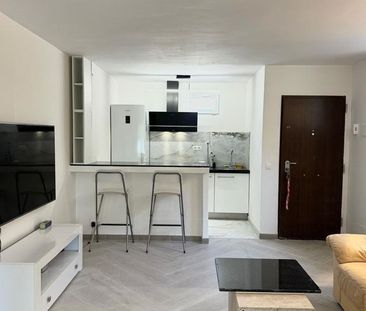 2 bedroom luxury Flat for rent in Estepona, Andalusia - Photo 4