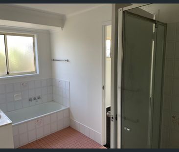 Simple Beachside Living! - Photo 6