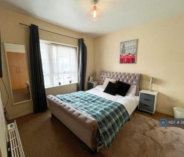 1 bedroom flat to rent - Photo 2
