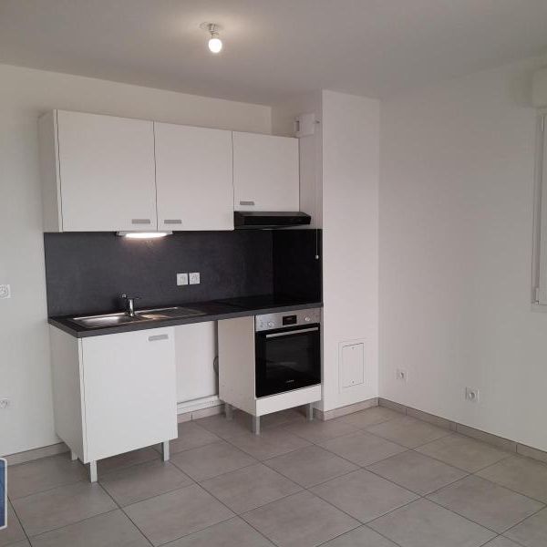 Location Appartement 2 pièces 37m² CHAMBERY 73000 - Photo 1