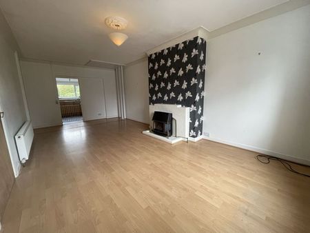 To Let – Radnor Drive, Churchtown - Photo 4