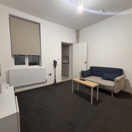 Room 1, Ida Road, WS2, Property for rent - Photo 1