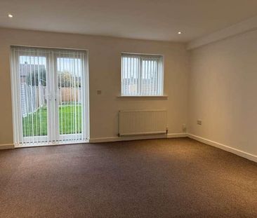 Blenheim Road, Wigan, WN5 - Photo 2