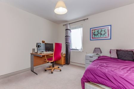 Bay Tree Close, Iffley - Photo 2