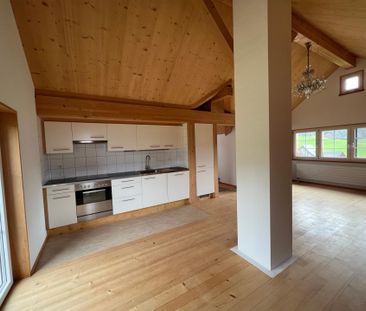 1.5 Zimmer Dachgeschosswohnung au traumhafter Lage im Toggenburg - Foto 4