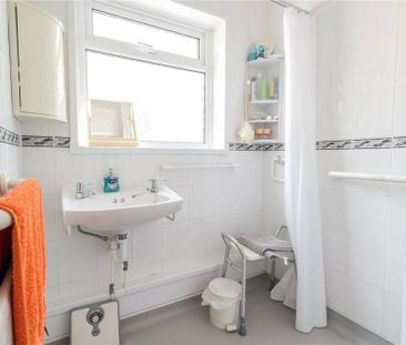 3 bedroom bungalow to rent - Photo 5
