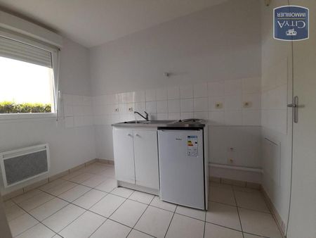 Location Appartement 2 pièces 47m² VIERZON 18100 - Photo 4