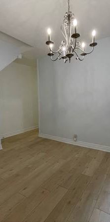 Beautiful 2 Bedrooms Apartment For Rent - Photo 1