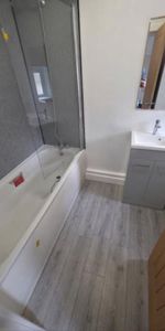 Market Street, Oakengates (B) - £725 pcm - Photo 4
