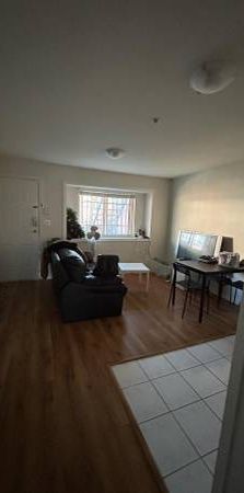 PRIVATE ROOM IN 2 BEDROOM APT - Photo 1