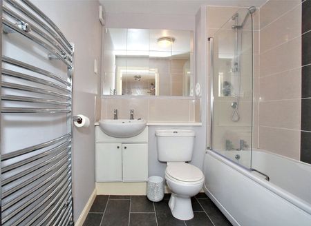 2 bedroom apartment to rent - Photo 5