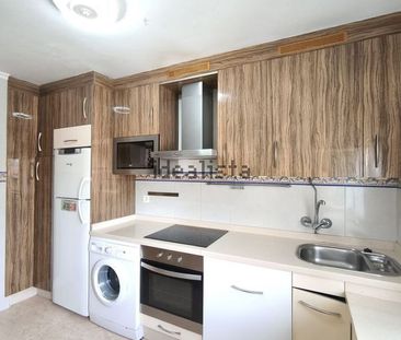 Alquiler de piso en Calle Nicolás y Pepín Rivero, 8 - Photo 2