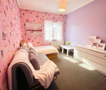 4 Bed Semi-Detached House, Brintons Road, SO14 - Photo 4