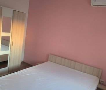 Închiriază Apartament 3 camere P-ța Doina - Photo 3