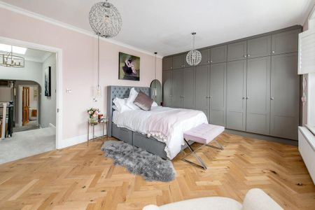 3 bedroom terraced house to rent - Photo 4